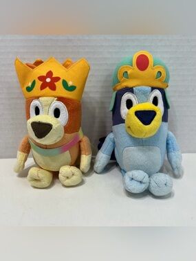 DISNEY Junior Bluey heeler and queen bingo plush toys dolls